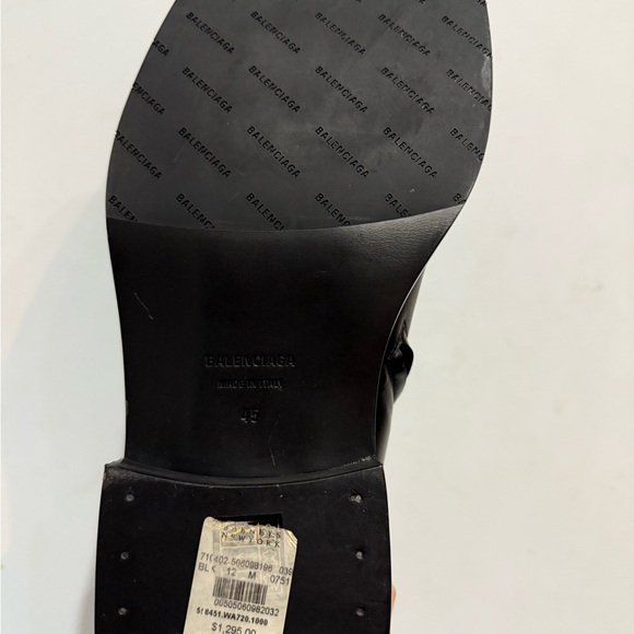 Men’s Balenciaga Boots - Picture 6 of 9